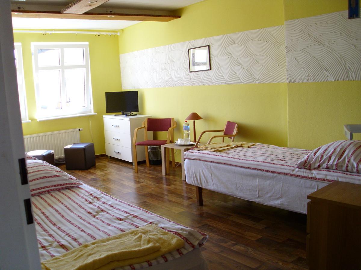 Pokoje Goscinne Irene Poznan Exterior foto