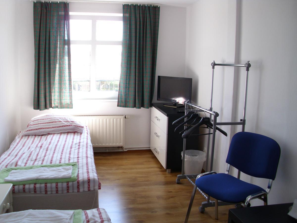 Pokoje Goscinne Irene Poznan Exterior foto
