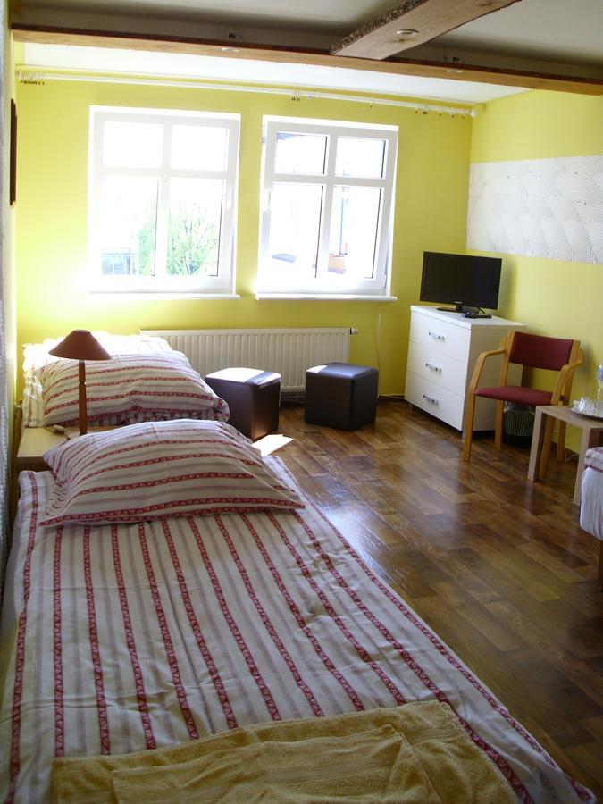 Pokoje Goscinne Irene Poznan Exterior foto